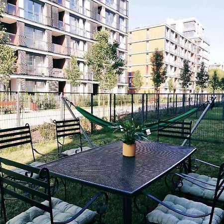 Near Airport Cybernetyki Inn Варшава Екстериор снимка